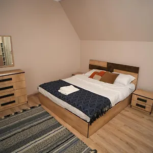 Grandpa House - App.2 Apartment