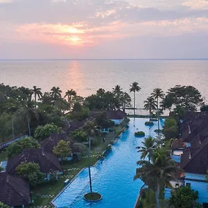 https://aveda-kumarakom-686563.kerala-hotels.net