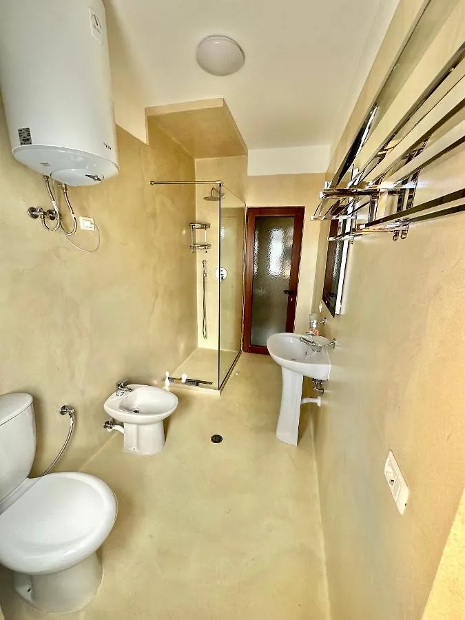Amos City Center Apartment Tirana